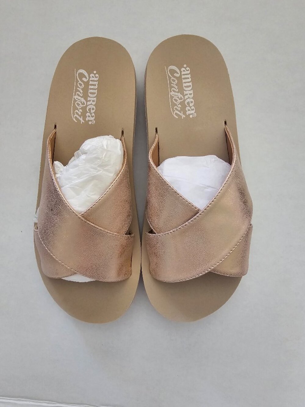 Brand New Andrea Confort Gold/Pink Leather Sandal